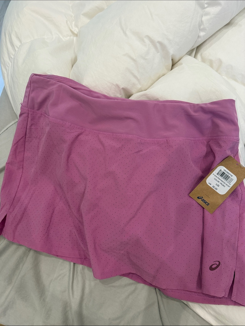 ASICS women’s perforated skort size Large NWT